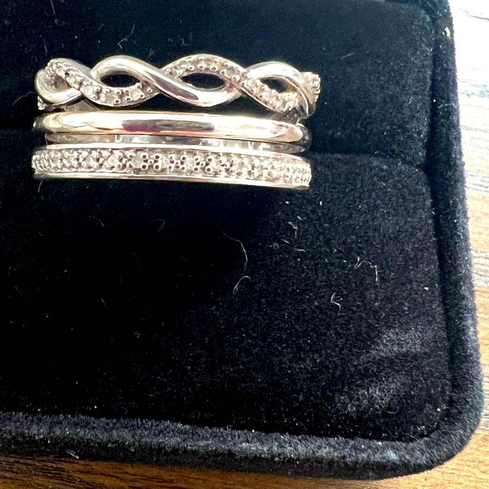 925 SS and Diamond Ring